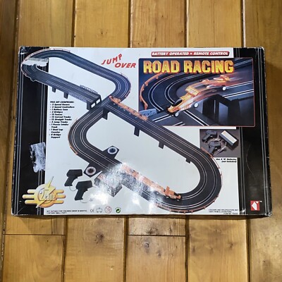 Vintage Complete Jump Over Road Racing Remote Control Slot Car 2 Lane Read Cond