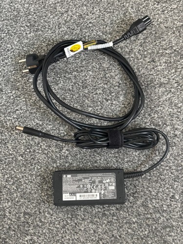 Original HP Laptop Netzteil TPC-LA58 65W Notebook  Power Adapter  19.5V 3.33A