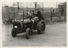 51/575 Photo Tracteur Véhicule Vieux Technique Agriculture Profession Bauer ? Id