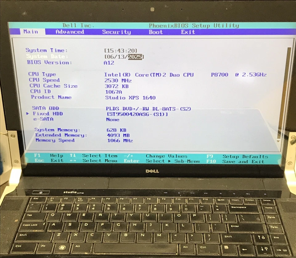 Dell Studio XPS 1640 15.5" Laptop Core 2 Duo P8700 4GB 500GB Boot/BIOS No OS - Image 2 of 4