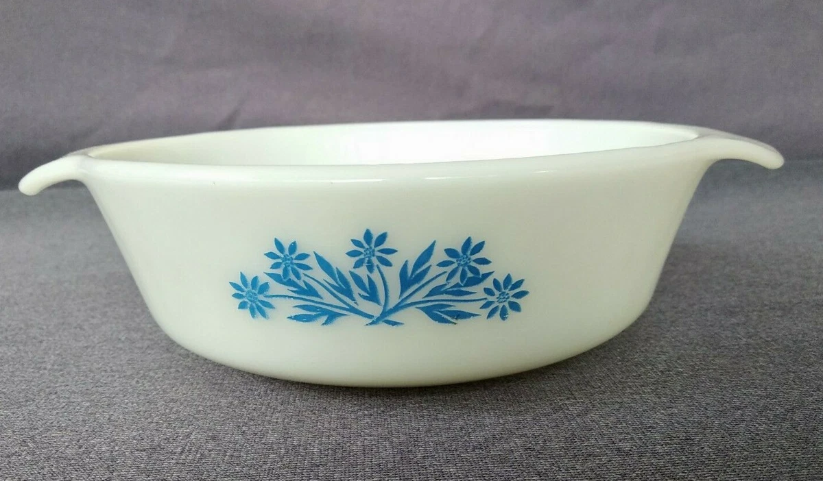 Fire king casserole clearance dish