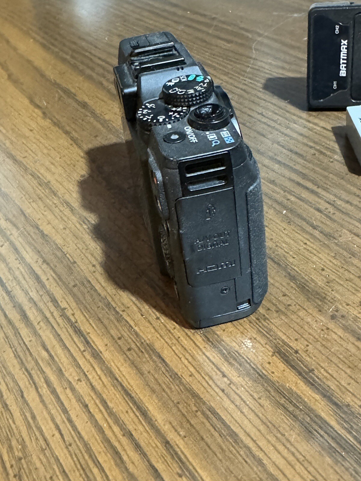 Canon G16 12.1MP Compact Digital Camera PC2035 Charger & Battery eBay