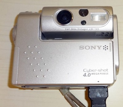 👌 Sony Cyber-shot DSC-F77 4.0MP Digital Camera - Silver w