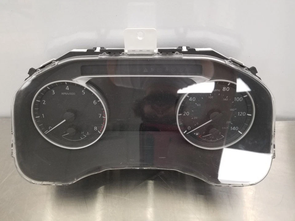 22 2022 NISSAN PATHFINDER SV 3.5L SPEEDOMETER INSTRUMENT GAUGE CLUSTER  - Image 4 of 4