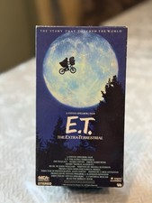 MCA Home Video E.T. the Extra-Terrestrial VHS w/ Slipcover NTSC Hi-Fi PG CC 1982