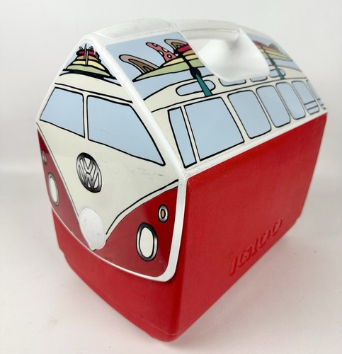 Igloo VW Volkswagen Van 16 Qt Cooler Playmate Red