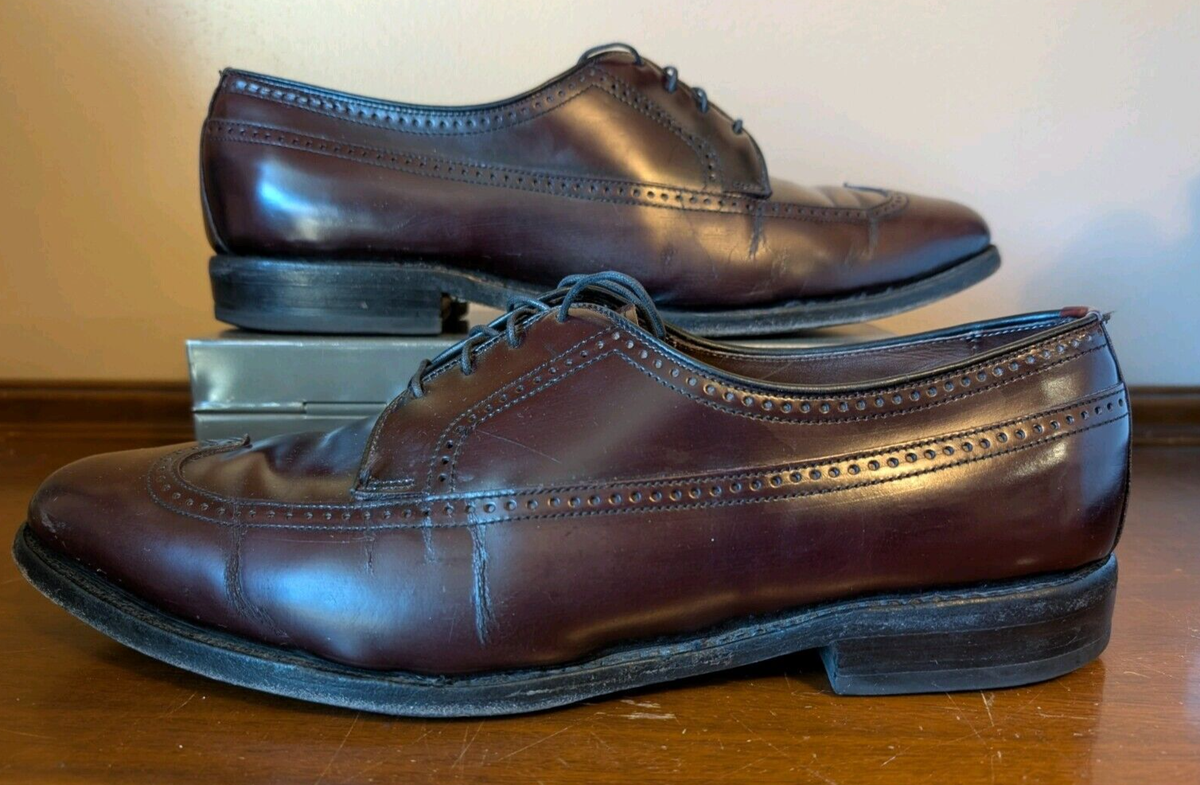 Allen Edmonds Richmond Wingtip Oxford Burgundy Size 11 D New AE Sole – Very Good Allen Edmonds Richmond Mens Size 11 Oxford Wingtip Burgundy  main image 3