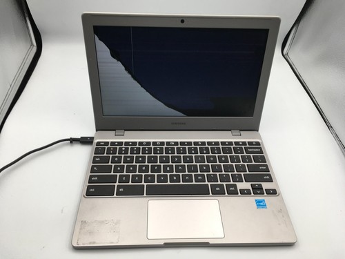 Lot of 15 Samsung Chromebook XE310XBA Most Power On Broken Screens For Parts- FT - Picture 6 of 12
