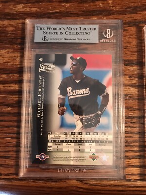 新品希少JORDAN No.45リミテッドフォト&カードプレート192/1995 1995-96 Upper Deck Collectors Choice Players Club # 45 Michael