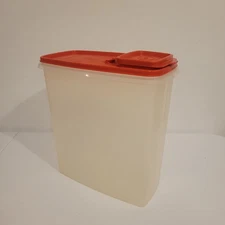 Tupperware Cereal Keeper Storage Large Container 20 Cups #1588 Paprika Red Lid