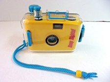 SNAP SIGHT 35MM FILM UNDERWATER CAMERA FOCUS FREE 28 MM LENS