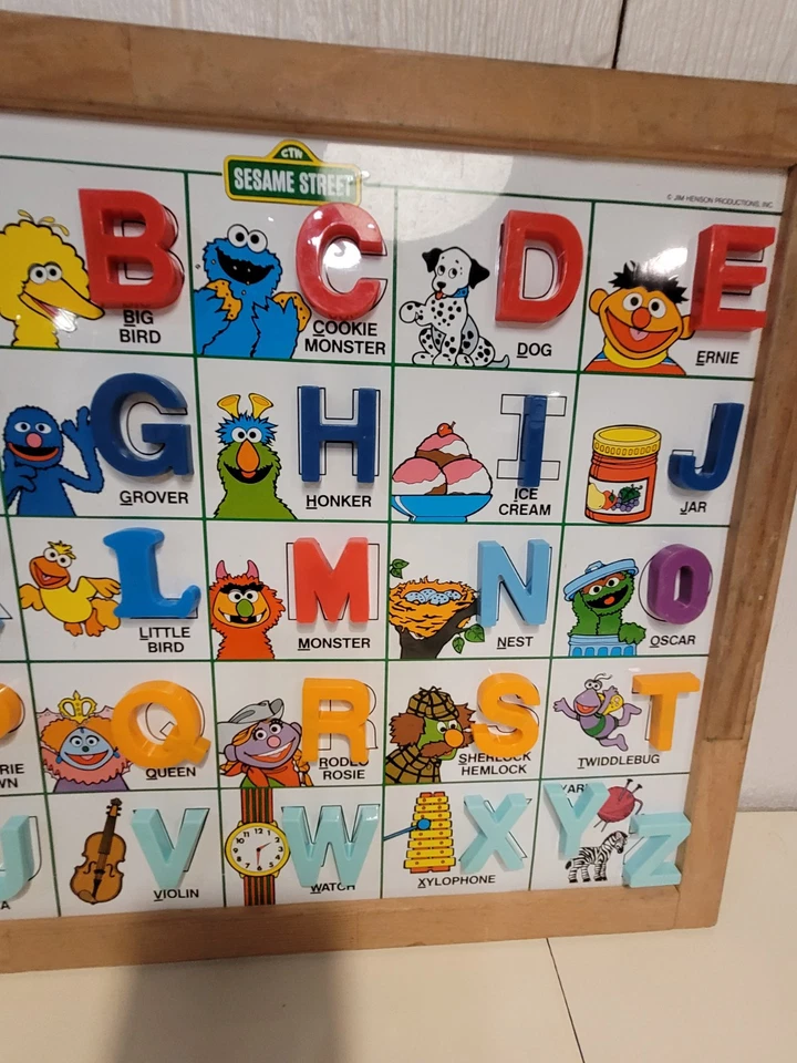 Quadro-negro alfabeto magnético vintage anos 80 SESAME STREET Jim Henson Muppets - Imagem 3 de 4
