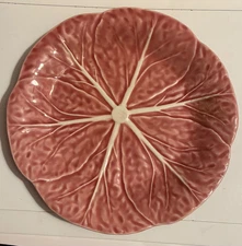 PINK BORDALLO PINHEIRO Cabbage Leaf SALAD PLATE 7.5" Portugal