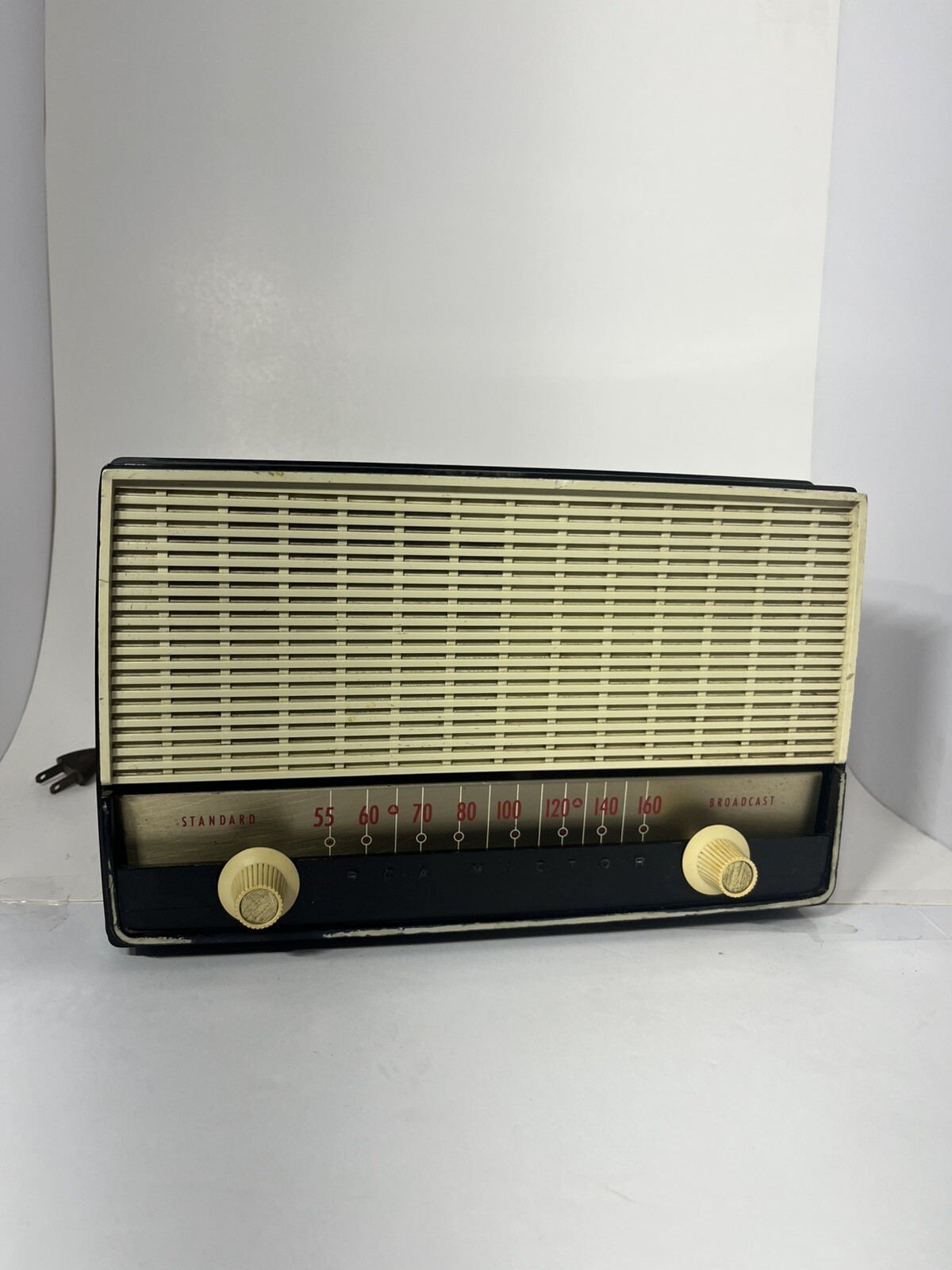 RCA Victor Vintage Tube  Radio RARE Model 8-X-9J (Tested) Works!