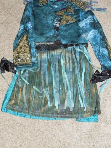 Disney Store Descendants Uma Costume Size 11/12 - Picture 2 of 2