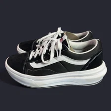 Vans Old Skool Overt CC ComfyCush Black White Mens 8.5 Unisex Platform Sneaker