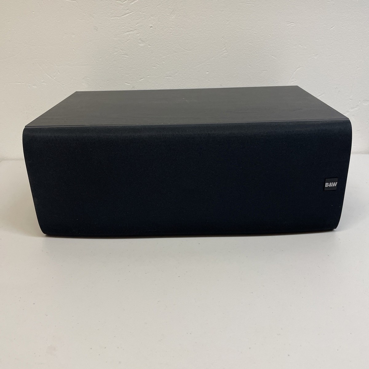 B&W LCR60 S3 Center Channel Speaker - Great Working Condition