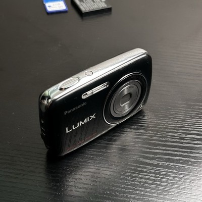 Panasonic LUMIX DMC-S1 12.1MP Digital Camera - Black No Tested