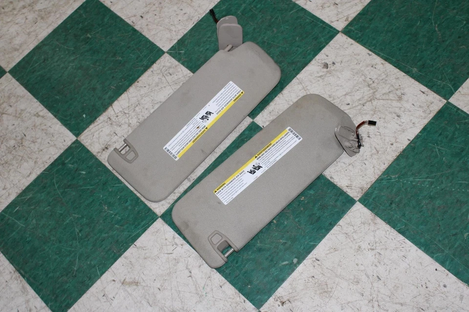 15-20 Yukon XL *STAINED* Tan LH RH Driver Passenger Sunvisor Sun Visor Pair 2x Foto 3 de 4