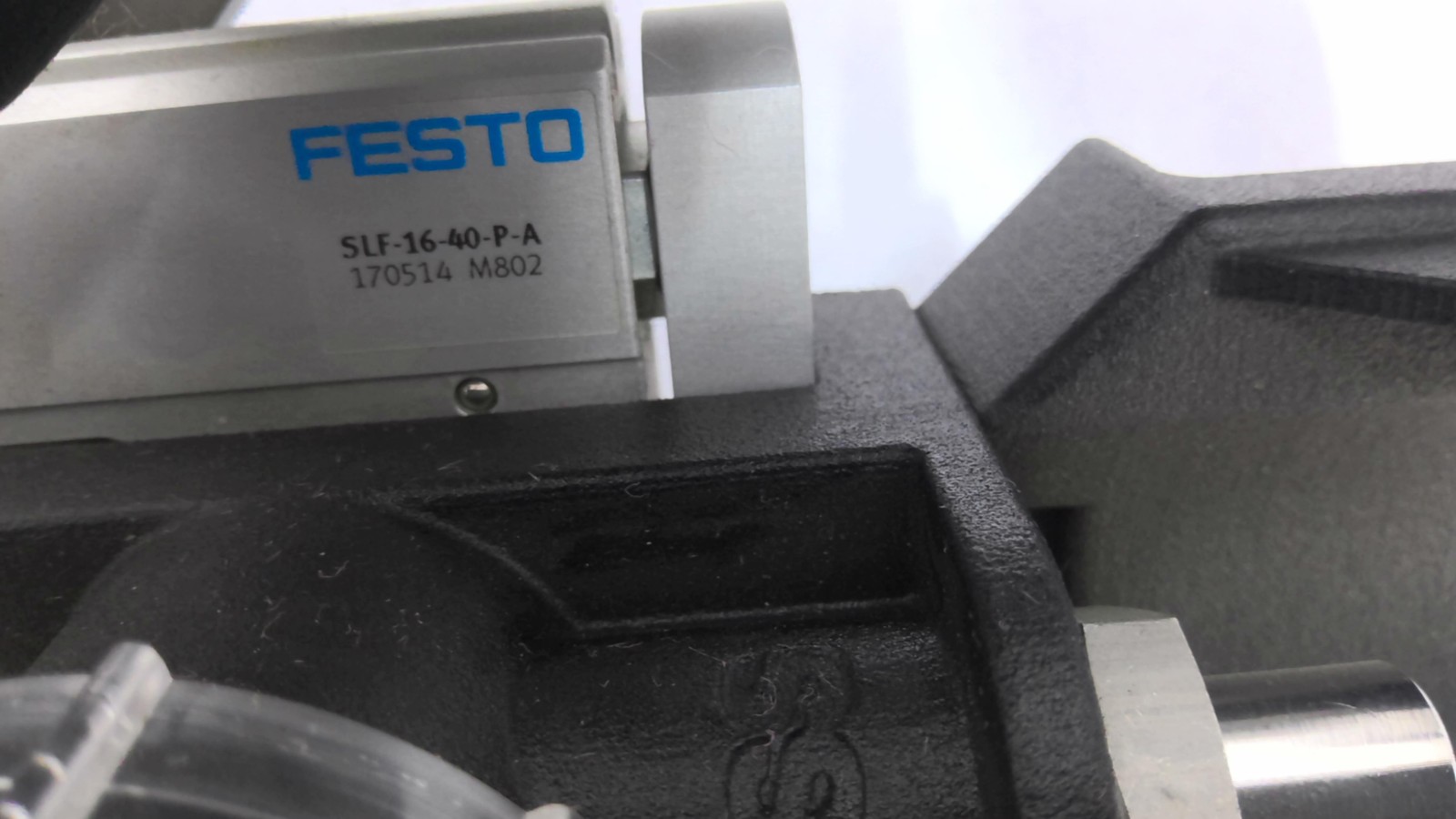 Festo SLF-16-40-P-A Linear Actuator 05255325 REV 1