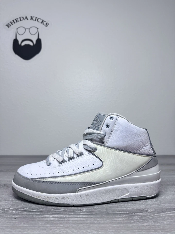 Talla 10.5 - Air Jordan 2 Retro 25 Aniversario (385475-101) Usado Auténtico Foto 3 de 4