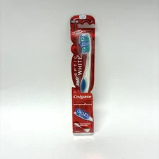 Colgate 360° Optic White Toothbrush, Soft Bristles Full 47 | w/Whitening Cups