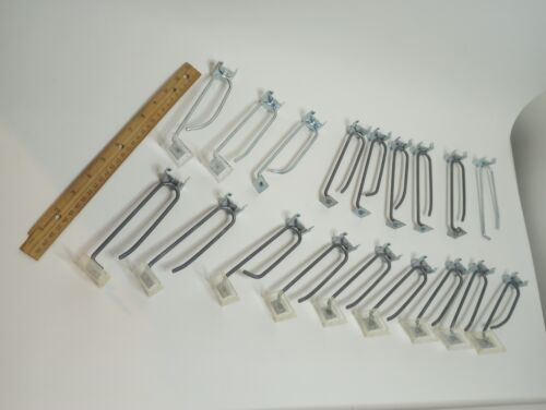 18 ganchos de doble bucle Slatwall abatible escaneado, metal, 6" ver fotos IRL, usados - Imagen 2 de 14