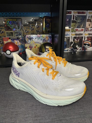 Size 10.5 B - Hoka One One Women's Clifton 8 Running Shoes 1121375 BDBW
