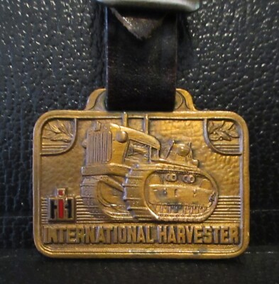 IH Logo International Harvester TD18 Crawler Tractor Watch Fob Green Duck Co.