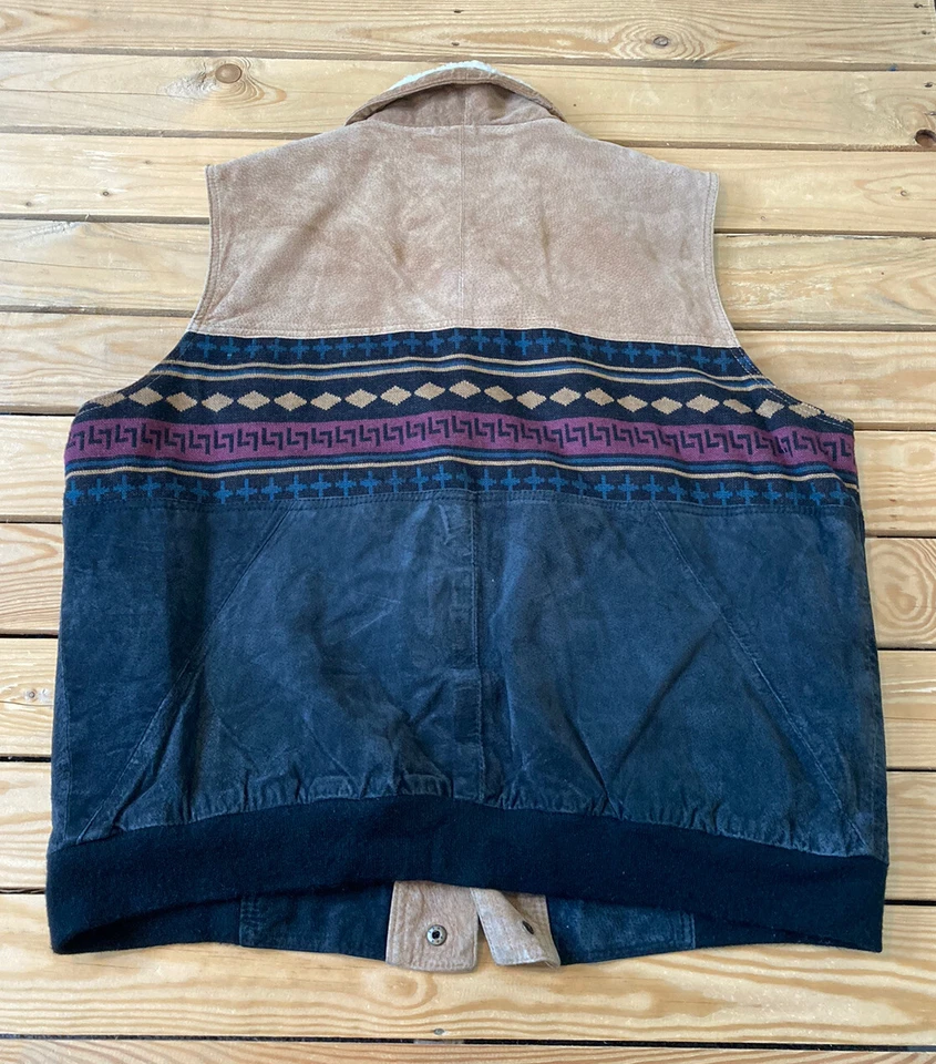 Chaleco de cuero de gamuza genuino frontal a presión vintage informal Outfitters para hombre 2X tostado HG Foto 2 de 4