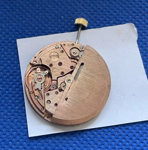 Original OMEGA Automatic movement caliber 1012 running (1/16300)