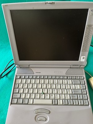 Toshiba Satelite Pro cdt Vintage Laptop, PC