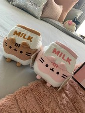 Pusheen Drinks 2 Piece Bundle, Chocolate And Strawberry Milk