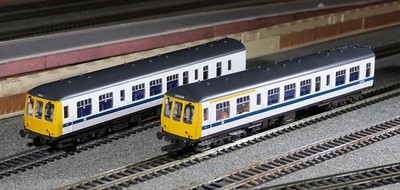 Bachmann 32-903 2 Wagen Class 108 DMU, GMPTE weiße Lackierung, top, boxed