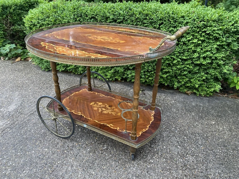 Beautiful Vintage Mid Century Two Tier Drinks Trolley BRASS BAR CART - Image 4 of 4
