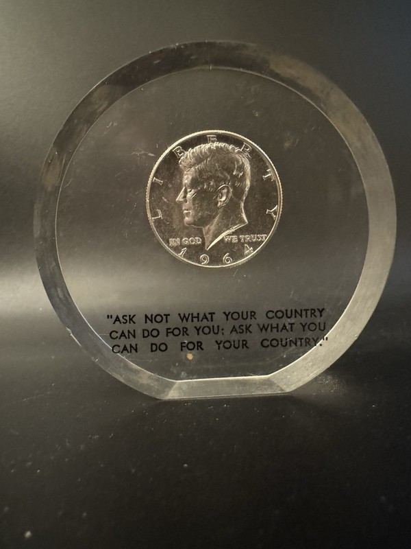 1964 Kennedy Half Dollar Coin in Acrylic Display Paperweight JFK Quote DN11