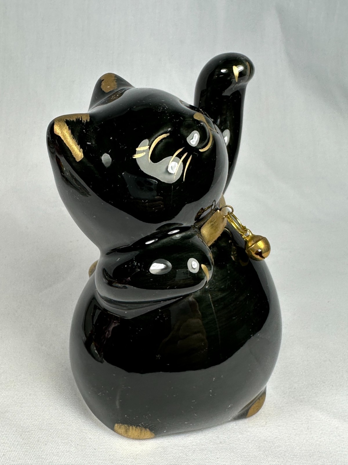 Maneki Neko Beckoning Black Cat Made in Japan Good Luck & Happiness Porcelain