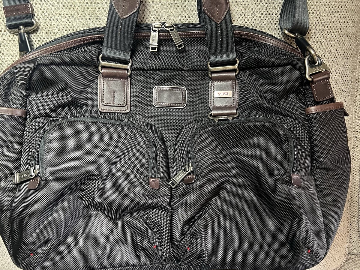 Tumi 'Alpha Bravo' Everett Essential Black Ballistic Nylon