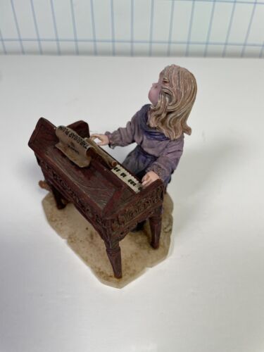 Yesterday's Child The Dollstone Collection #3574 "Musical Memories" (2001). - Picture 4 of 14