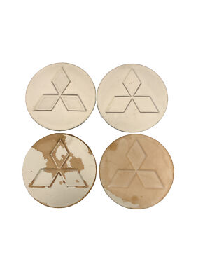 4x Nabenzierkappen Mitsubishi Pajero Pinin (MR316517  