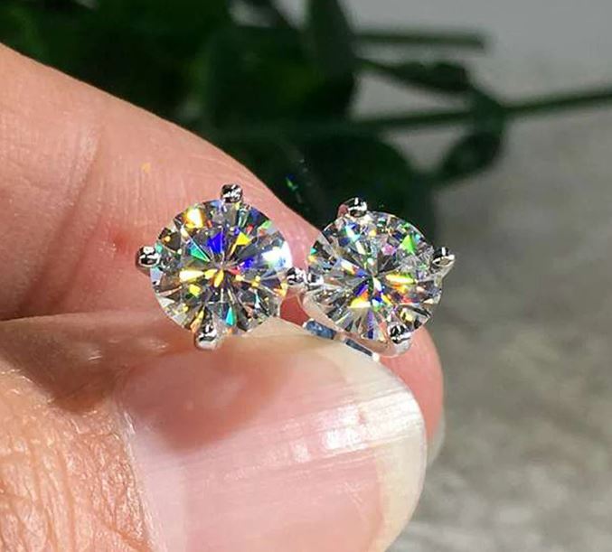 Stud Earrings GRA Lab Certified D/VVS1 Moissanite Earrings Stud Earrings GRA Lab Certified D/VVS1 Moissanite Earrings