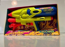 Larami Super Soaker Super Charger 400 Wasserpistolen Bogen Originalverpackt