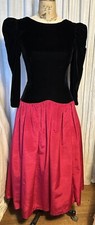Vintage Womens Blk Velvet Red Faille Long Fit Flare Dress Sz XS Pre-owned 