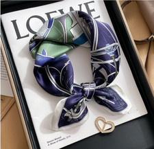 100 Silk Mulberry 20" Small Scarf Women Neckerchief Wrap Green horse Print