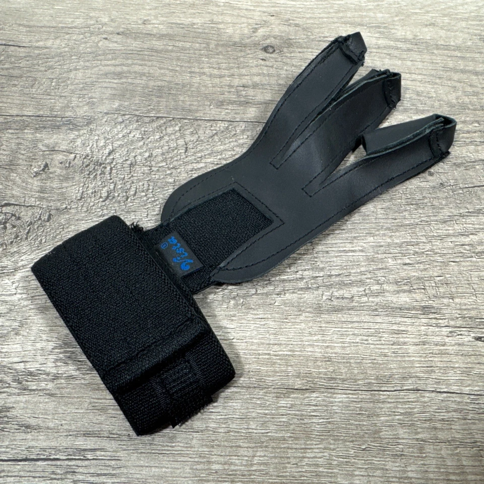 Guante de tiro con arco recurvo de cuero Vista Comfort negro talla pequeña 4020 Foto 4 de 4