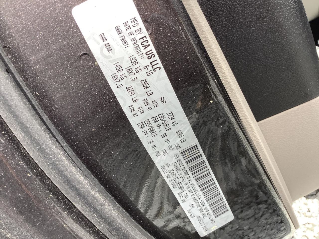 PACIFICA  2017 Glove Box 4666587 thumbnail 20