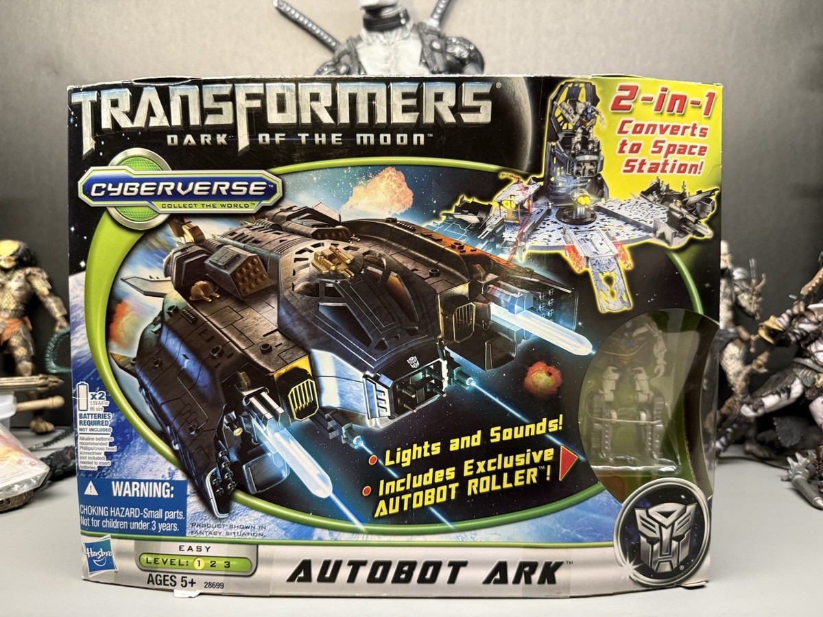 Hasbro Transformers: Dark of the Moon: Autobot Ark Action