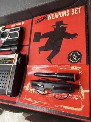 1964 Mattel Agent Zero M Weapons Set- Snap Shot, Radio Rifle, Jet