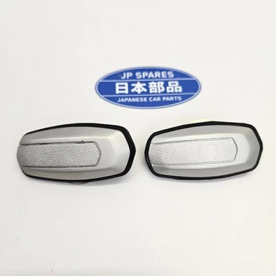 NOS Nissan Datsun Bluebird 180B Emblem  Plug Fender 63852-U2025 Genuine 2x 494 - Bild 1 von 2