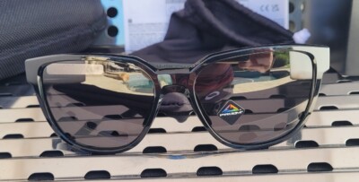 OAKLEY ACTUATOR(A) 【92501157】 New Oakley ACTUATOR 9250-0157 Sunglasses Gloss Black w/Prizm Grey